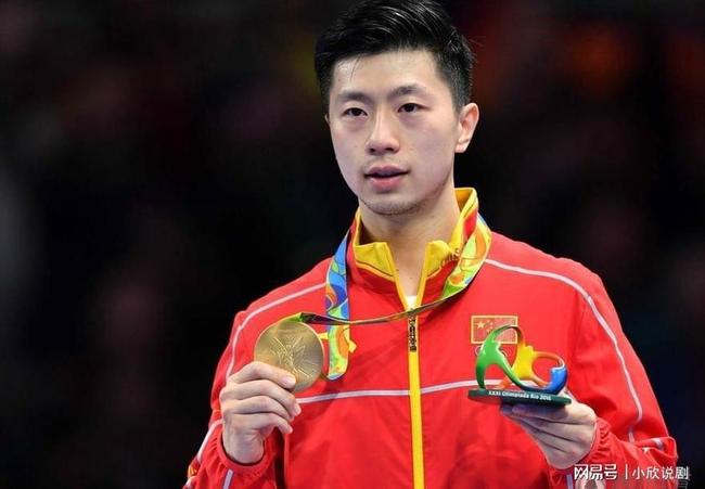 夸西由于激 夸西由于激