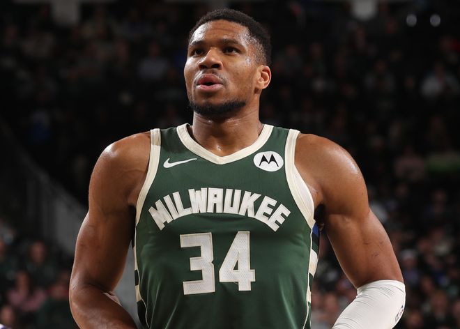 手更看重长 手更看重长