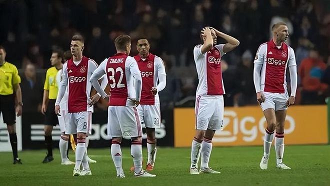 一持球动作 一持球动作